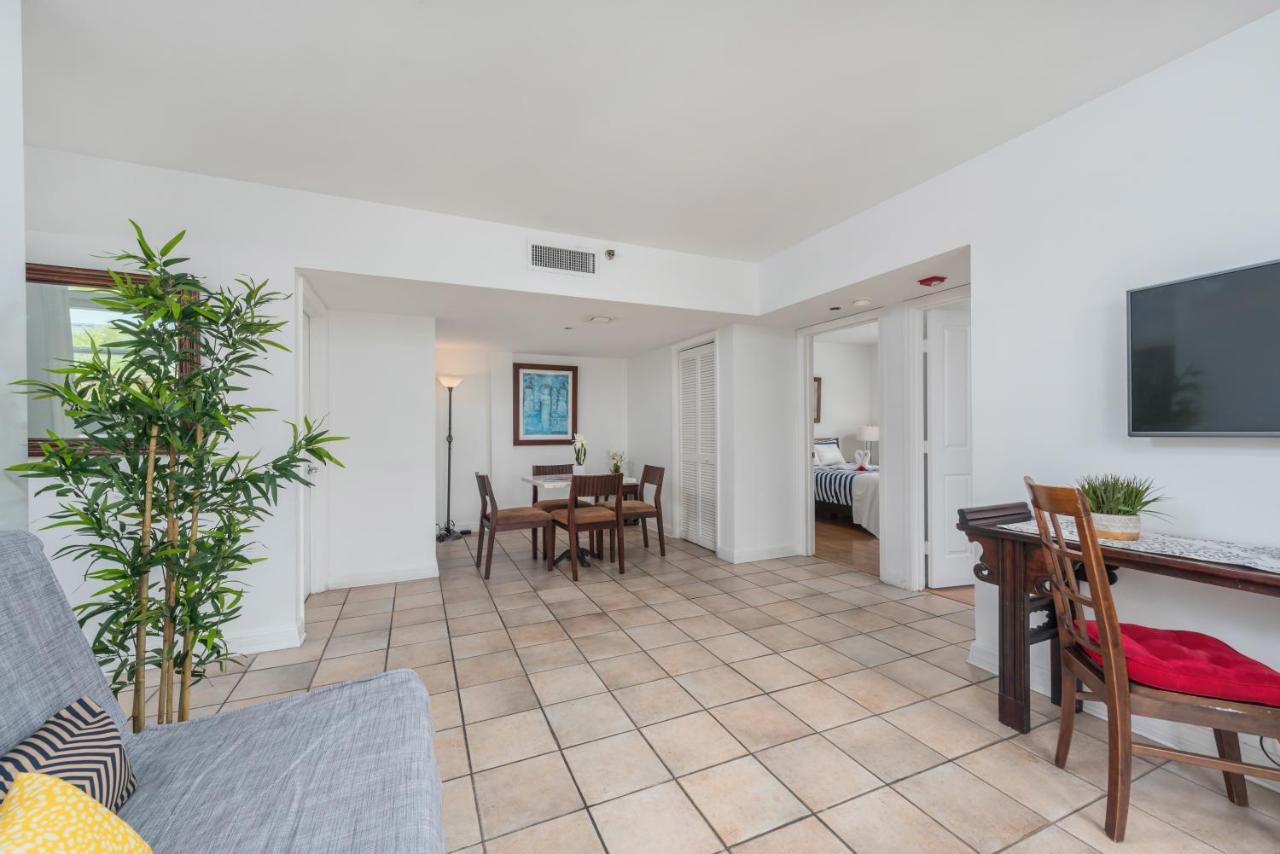 Sobe Lux Suites On Ocean Miami Beach Luaran gambar