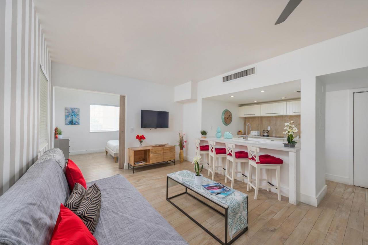 Sobe Lux Suites On Ocean Miami Beach Luaran gambar